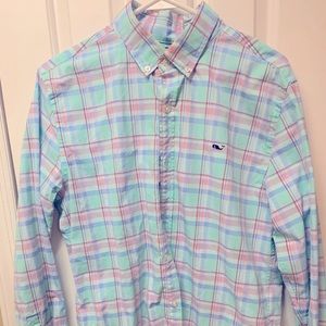 Men’s vineyard vines button up dress shirt
